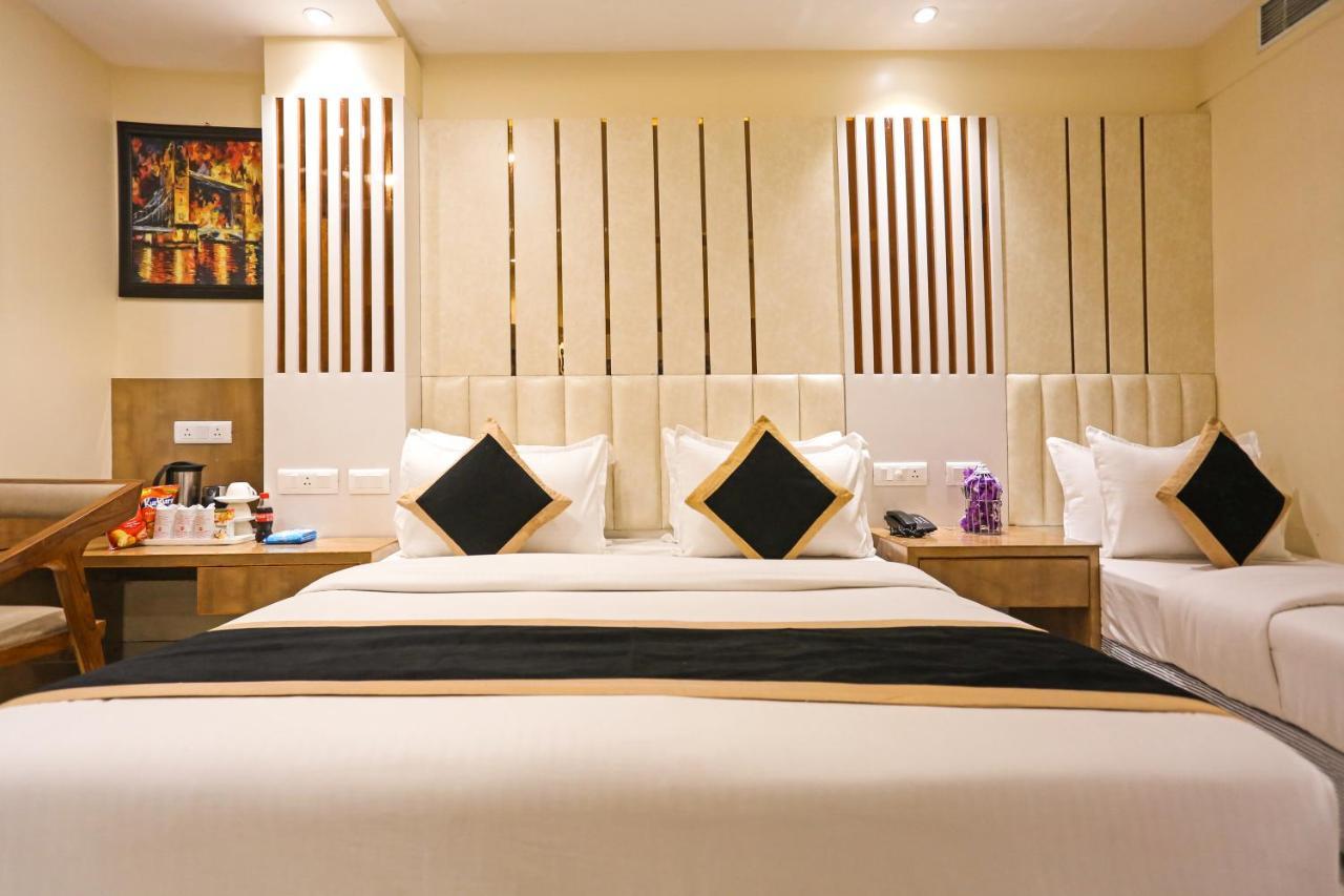 Hotel Worth Newly Bulit - Ню Делхи Екстериор снимка