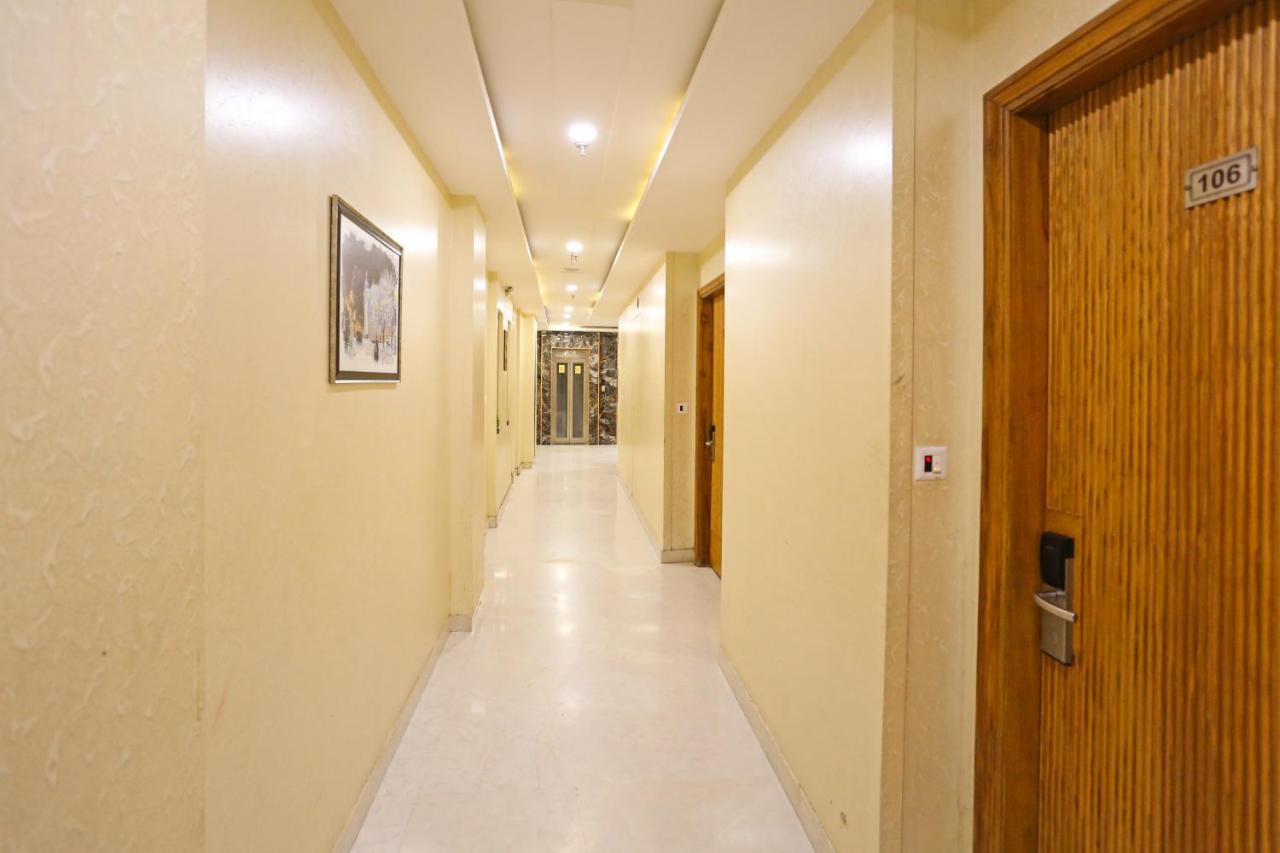 Hotel Worth Newly Bulit - Ню Делхи Екстериор снимка