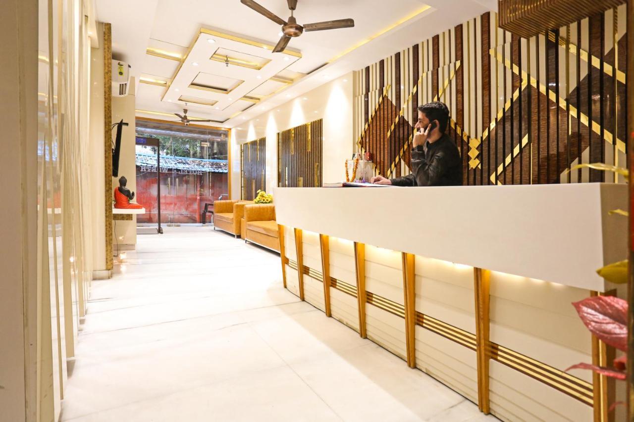 Hotel Worth Newly Bulit - Ню Делхи Екстериор снимка