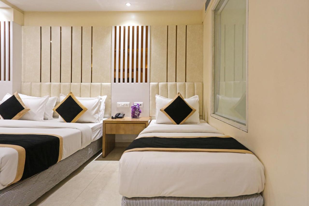 Hotel Worth Newly Bulit - Ню Делхи Екстериор снимка